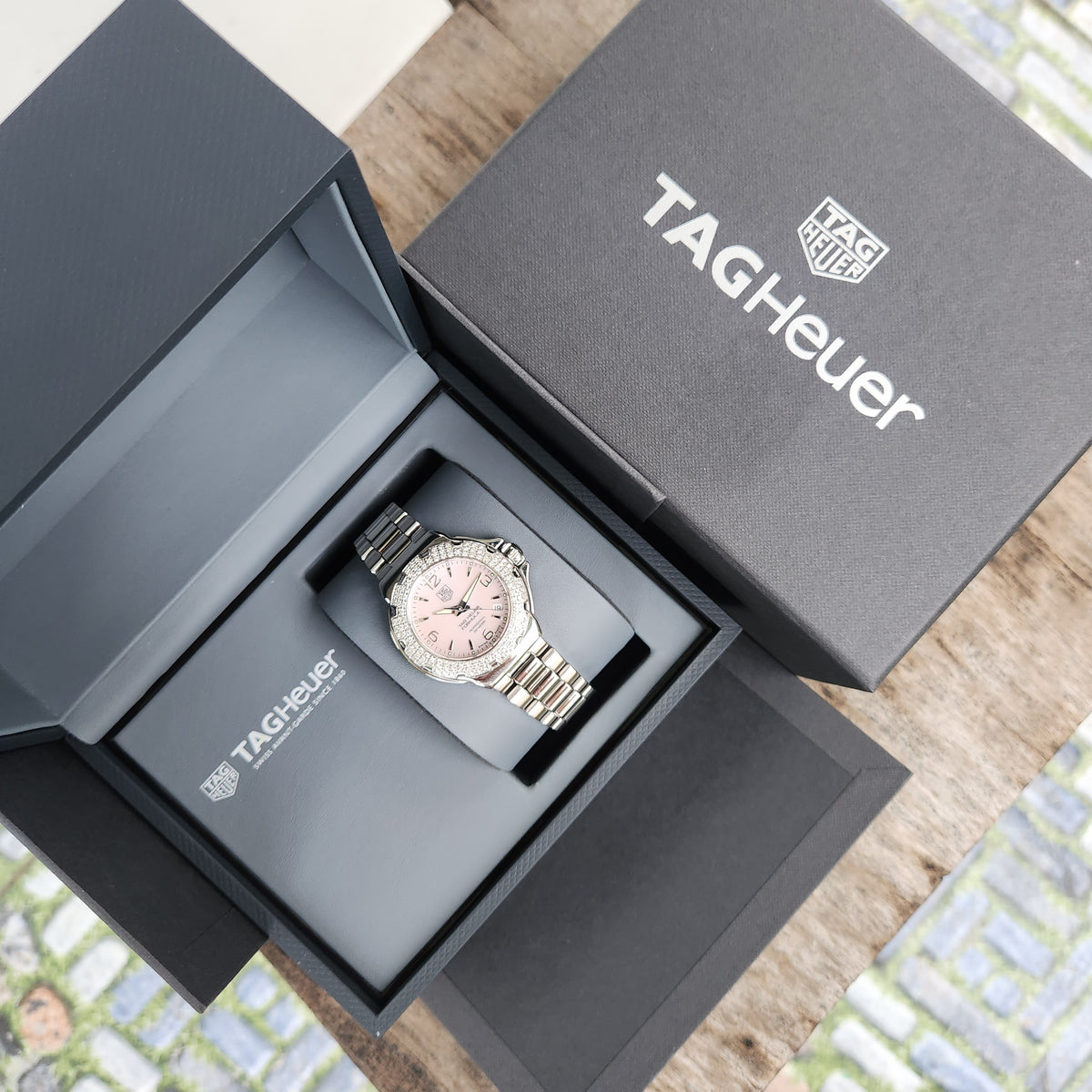 Tag Heuer Ladies F1 Pink Mother of Pearl Dial with Diamonds 'Maria Sharapova' 35mm