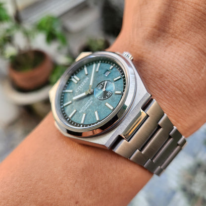 Citizen Zenshin Super Titanium Small Seconds 40.5mm in Textured Green Dial - Complete Set
