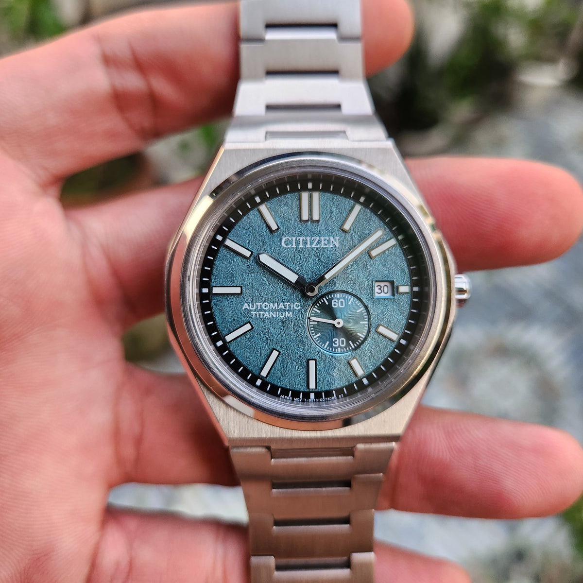 Citizen Zenshin Super Titanium Small Seconds 40.5mm in Textured Green Dial - Complete Set