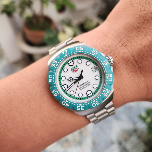 Tag Heuer F1 SolarGraph Limited Edition Green Bezel in White Dial 38mm - Complete Set