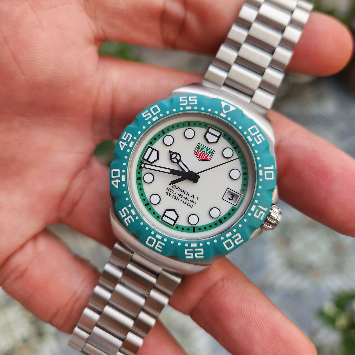 Tag Heuer F1 SolarGraph Limited Edition Green Bezel in White Dial 38mm - Complete Set