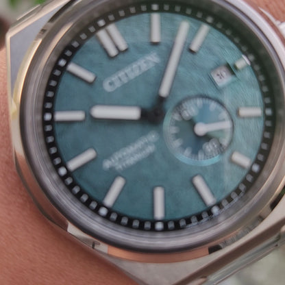 Citizen Zenshin Super Titanium Small Seconds 40.5mm in Textured Green Dial - Complete Set