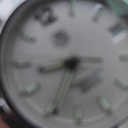 Tag Heuer Aquaracer Calibre 5 White/Silver Waffle Dial 39mm