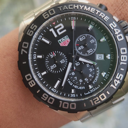 Tag Heuer F1 Chronograph Black Dial 43mm - Complete Set